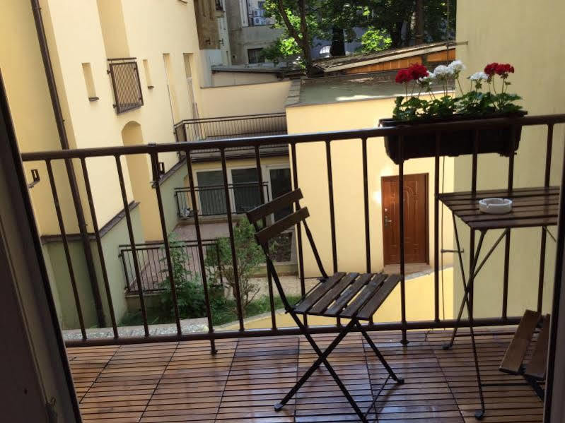 Hotel Mira Inn Praga Zewnętrze zdjęcie