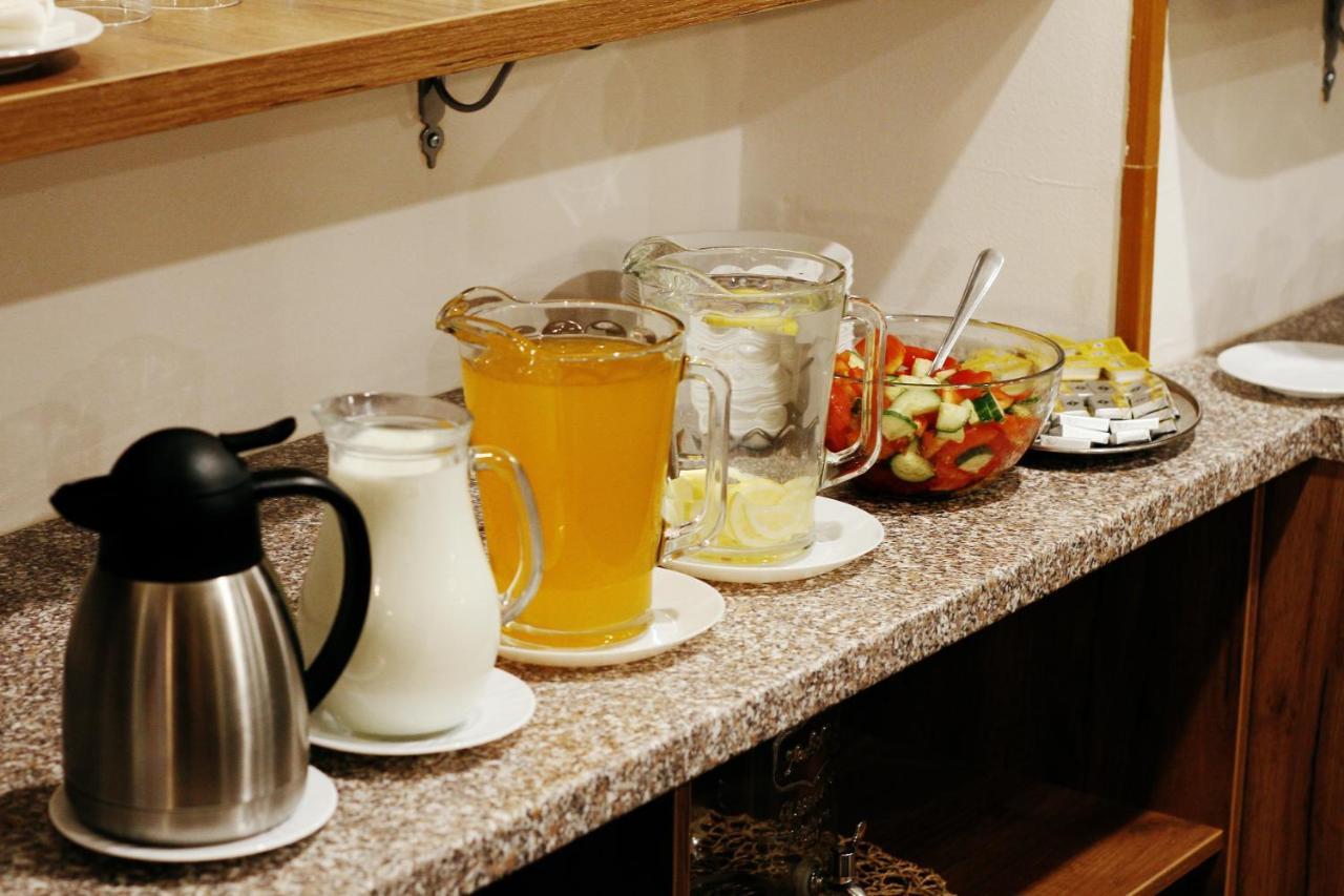 Hotel Mira Inn Praga Zewnętrze zdjęcie